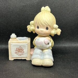 Precious Moments Collectors Club “Join in on the blessings”club figurine